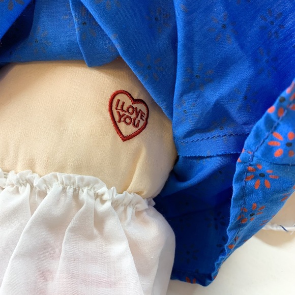 Raggedy Ann Doll Girl by Hasbro Applause 2006, 17" Cloth Doll by Johnny Gruelle - Picture 8 of 11